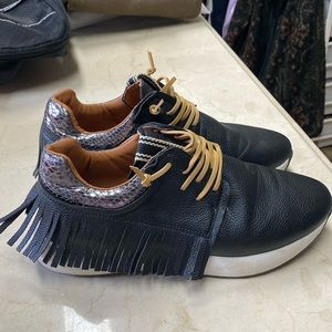 Fringe tennis shoes